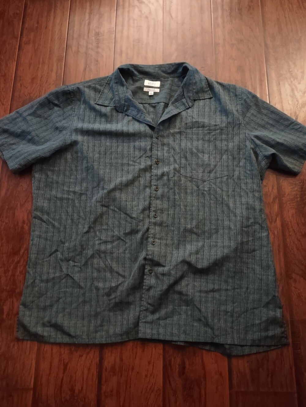 Men's Short-Sleeve Button-Up Shirt in Denim Blue